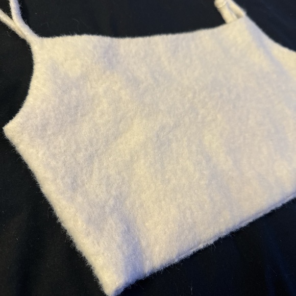 White Fuzzy Crop Top - Aritzia - Picture 2 of 3